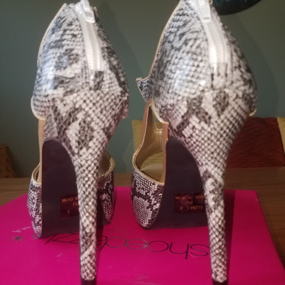 Skin Peeptoe Heels - Picture 4 of 4